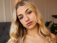 Young and full of passion. On the one hand, sweet and charming, on the other, wild and sensual. I love to talk about everything - there is no taboo for me. I love being pampered like a princess, but also giving orders and spanks