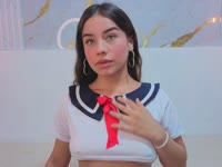 I’m Rossesue — a sweet, gentle and very playful girl. I have a soft, innocent baby-face look that guys love, but I also hide a teasing side that comes out in Private. I love creating a warm, cozy vibe where you can relax, enjoy me, and feel truly appreciated.