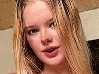 striptease JeannettaCeraos
