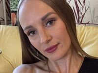 live cam show MonaLika
