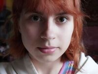 masturbating webcam girl SerafinaGoettl