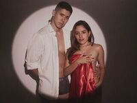 nude webcam couple live sex AuroraAndJordan