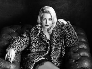 webcam girl bdsm live show CatherineStoker