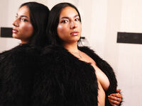 live bdsm girl KiaraFox