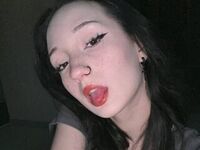 hot webcam photo AccaBelow