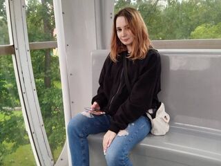 fingering cam girl AliceRamus