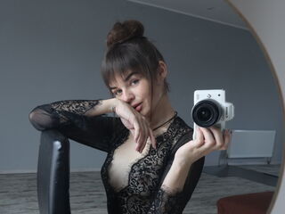 naughty cam girl masturbating with dildo AmatuniLilit