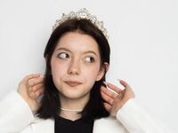 naked webcam girl photo ArielleTewell