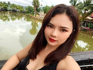 jasmin adult cam BellaElina