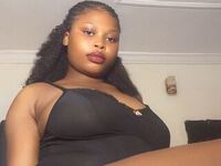 beautiful girlcam BellaVine