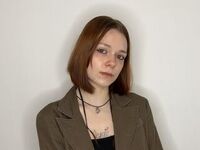 masturbating webcamgirl BlytheTerada