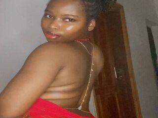 naked camgirl photo CaramelDaisy