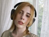 hot girl cam video CarlHanchett