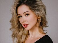 naughty camgirl masturbating with vibrator CassieArmas