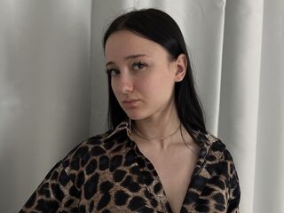 topless webcam girl ChristenConnelly
