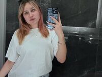girl shaving pussy ChuFlorendo