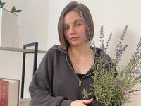 cam girl showing tits ClaraLucas