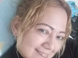 nude gamgirl ClauSilver