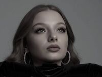 hot strip tease web cam CreolaScheidler