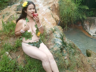 bedroom livecam CrystalLara