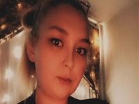 fingering girl chat CrystalSins