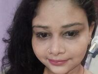 live video chat CurvySoniya