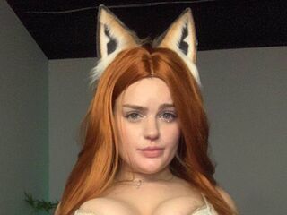 cam girl playing with dildo DaniellaBang