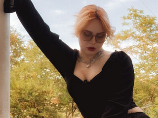 naughty cam girl masturbating DarnellSehorn