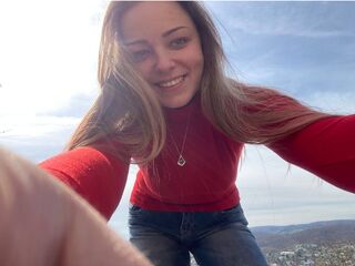 naughty cam girl DeeLorrie