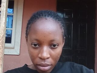 cam girl fingering pussy DewanAumira