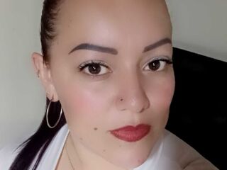 hot striptease webcam DinaCarls