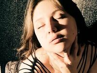 fingering cam slut DinaMargaret
