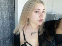 live sex webcam DinahSalimas