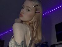 naked cam girl masturbating with vibrator DoreathaBonepart