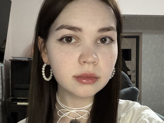 free web cam EmilyCarler