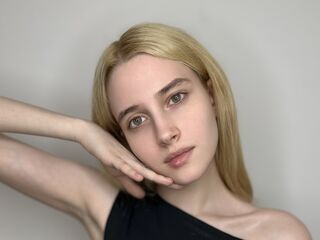 nude webcam girl pic EmmaHurriet