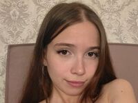 camwhore masturbating with dildo EvaDunmore