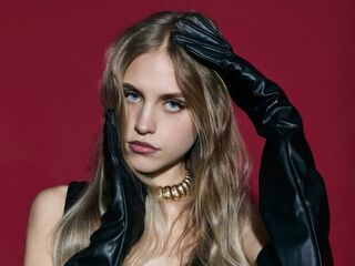 adultcam photo EveTottingham