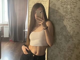 camgirl playing with vibrator HilaryLukas