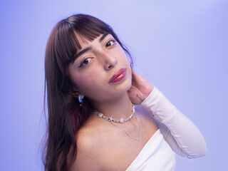 naked camgirl masturbating IrisVelvet