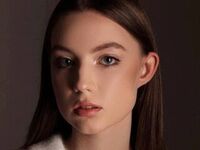 free nude live show JaneneFeig