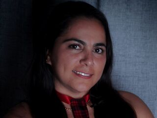 topless cam girl JasminVerona
