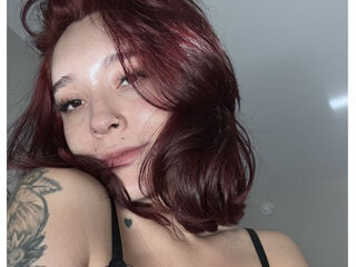 camwhore fingering pussy JessicaVega