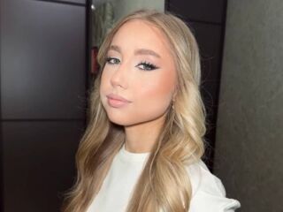 naked camgirl JonellAvila