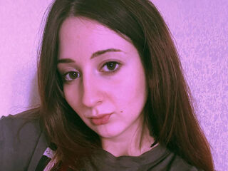 cam girl masturbating with dildo JuleEiden