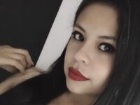 naughty camgirl fingering pussy KellyLoraine