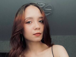 beautiful webcamgirl KeshaKahler