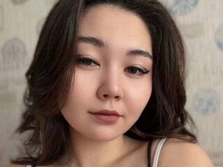 free live cam KrissyHarbick