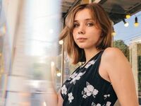 topless girl KristinaAmila