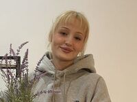 girl cam nude KyungMikes